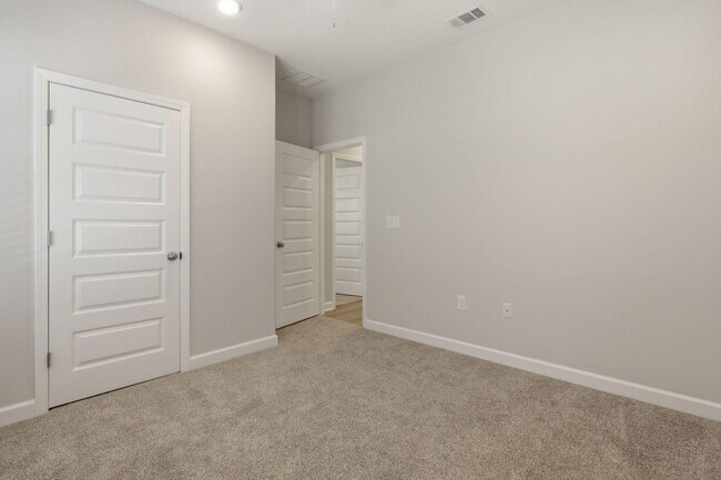 Building Photo - 6434 Kylito Cir