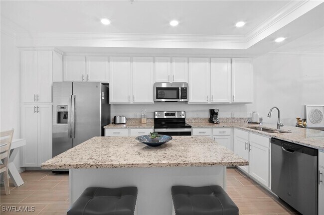 Building Photo - 43000 Greenway Blvd