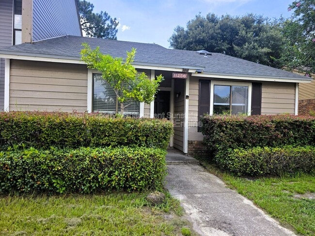 Building Photo - 11256 Windtree Dr E