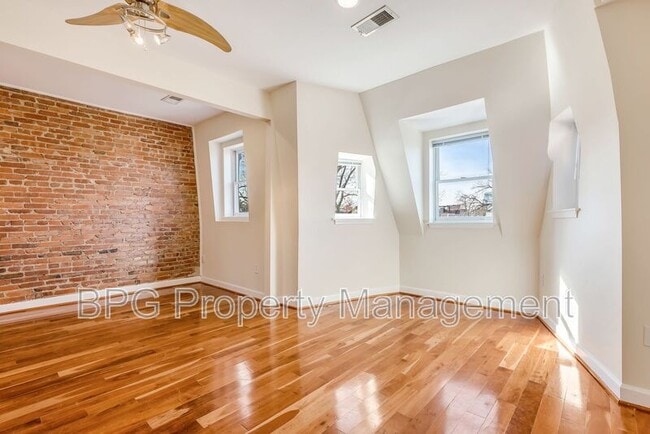 Building Photo - 1643 13th St NW