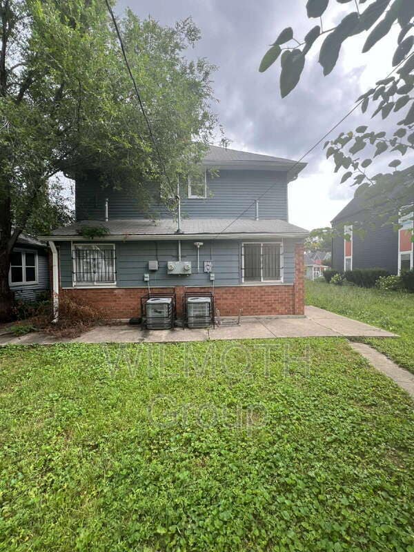 Building Photo - 824 Harlan St