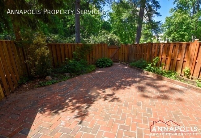 Building Photo - 1254 Masters Dr