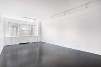 Building Photo - 166 E 63rd St