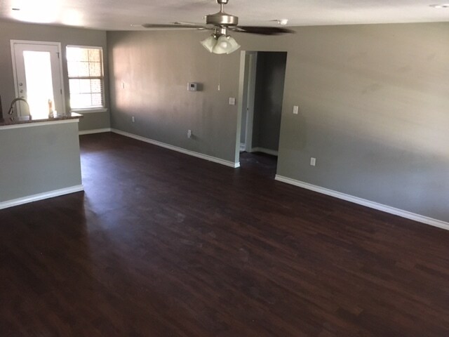 Building Photo - 2004 16th St