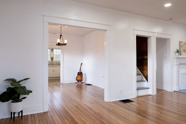 Building Photo - Beautifully Renovated Home in the Heart of Carthage – Character, Charm, and Modern Updates