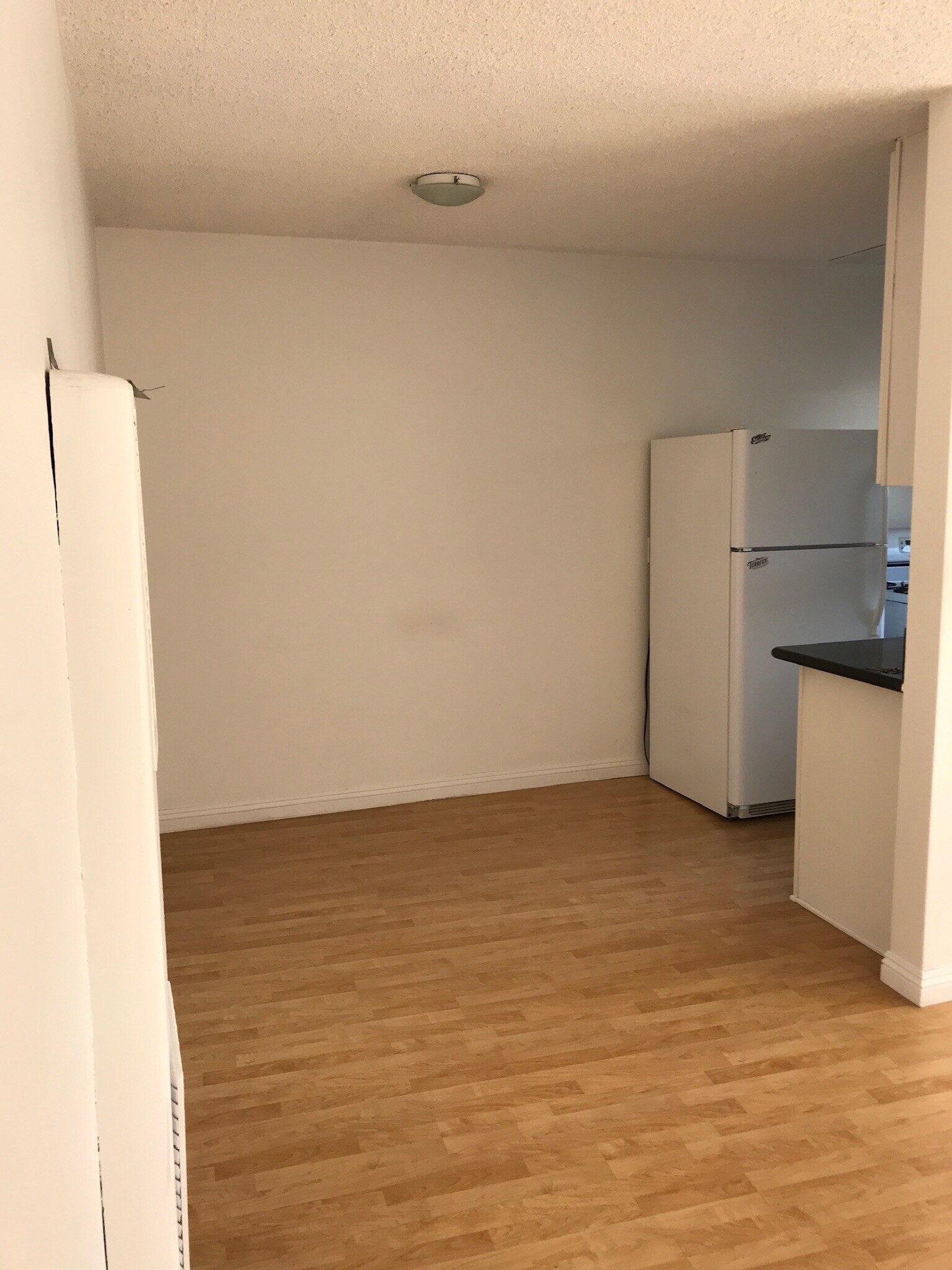 Building Photo - 940 S Venice Blvd