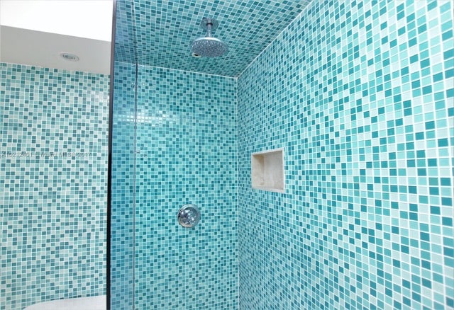 Building Photo - 770 NE 69th St