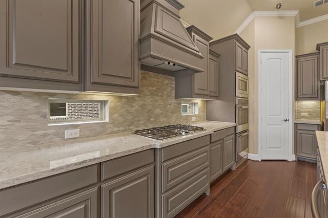 Building Photo - 351 Long Meadow Way
