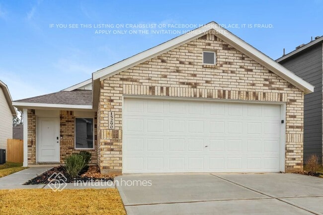 Building Photo - 15290 Abella Dr