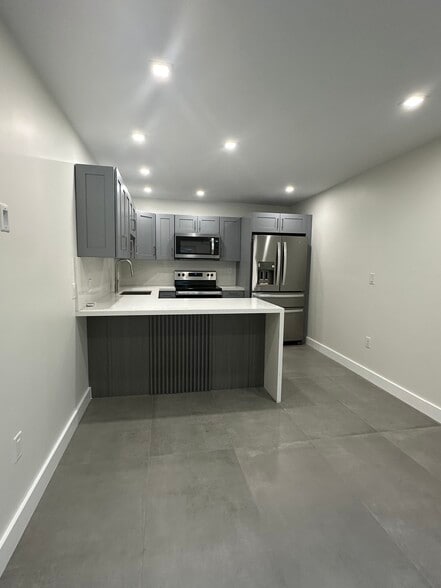 Building Photo - 11286 SW 155th Ln
