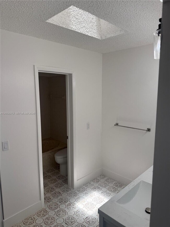 Building Photo - 3553 Magellan Cir