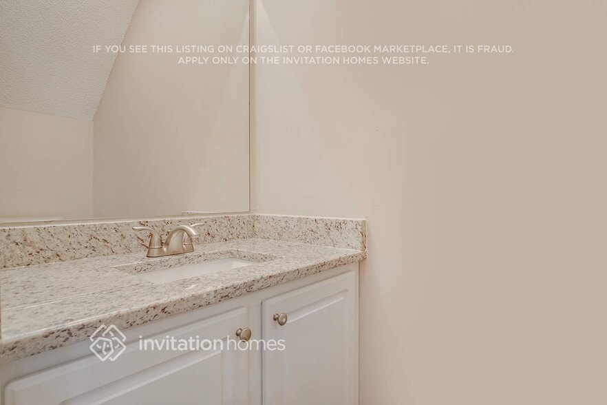 Building Photo - 263 Coral Cir