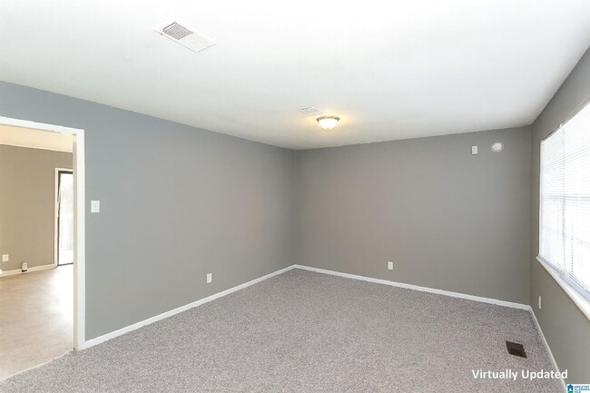 Building Photo - 919 27th Ave N