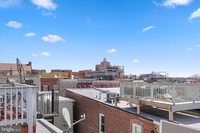 Building Photo - 3129 Fait Ave