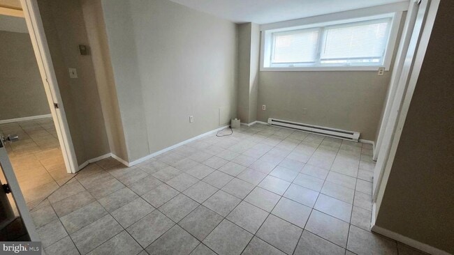 Building Photo - 4400 4th St