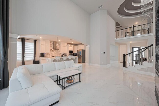Building Photo - 12115 Ballshire Pines Dr