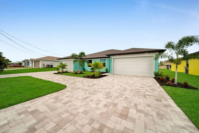 Building Photo - 2036 Andalusia Blvd