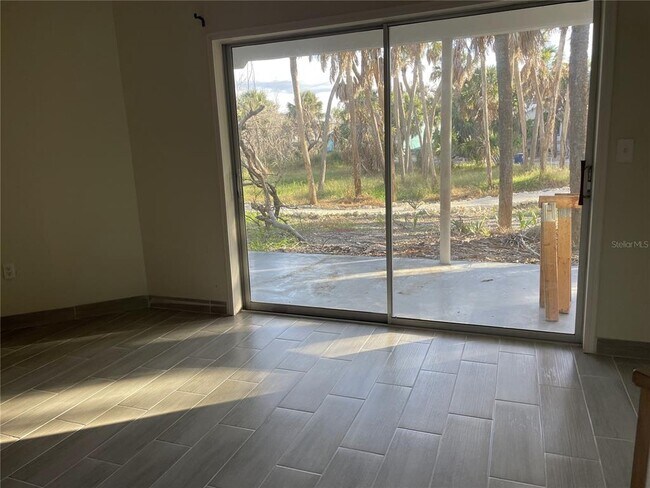 Building Photo - 7215 Manasota Key Rd