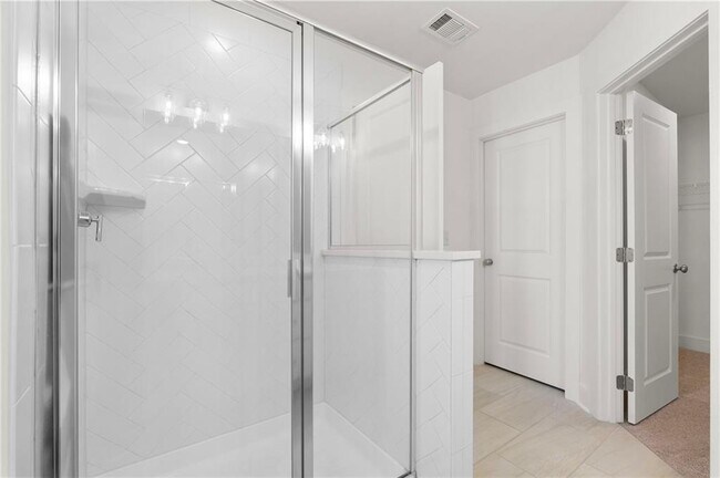 Building Photo - 2469 Honey Wy