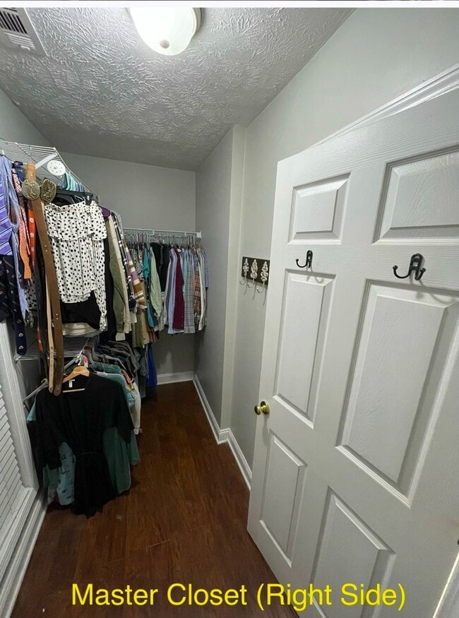 Building Photo - 3 Bedroom 2 Bath South Florence