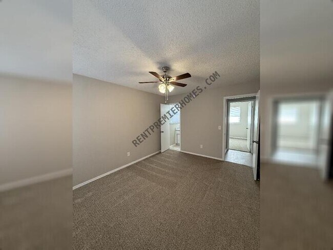 Building Photo - 1720 SE 7th St