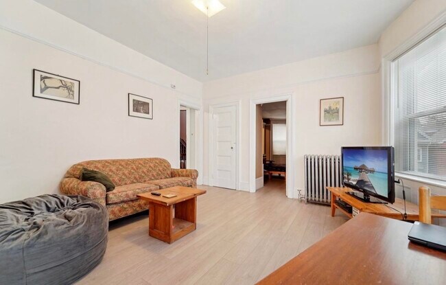 Building Photo - 21-23-23 48th St