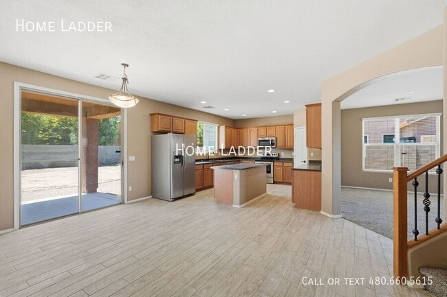 Building Photo - 45575 W Keller Dr
