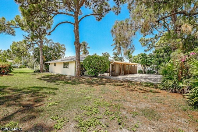 Building Photo - 181 7th St