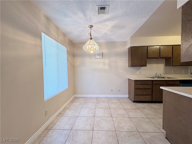 Building Photo - 1913 Allen Ave