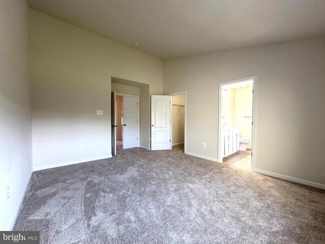 Building Photo - 10373 Lantern Ln