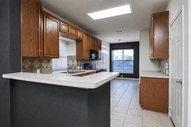 Building Photo - 11232 Chaucer Dr