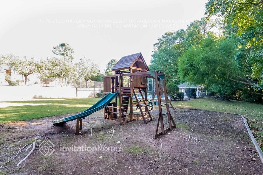Building Photo - 1848 Kristen Mill Way