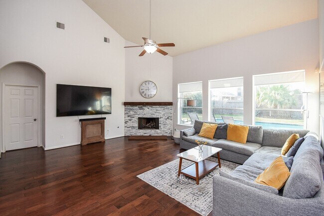 Building Photo - 4234 Hazepoint Drive