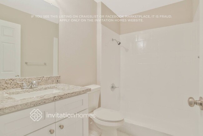 Building Photo - 10 Tamiami Way