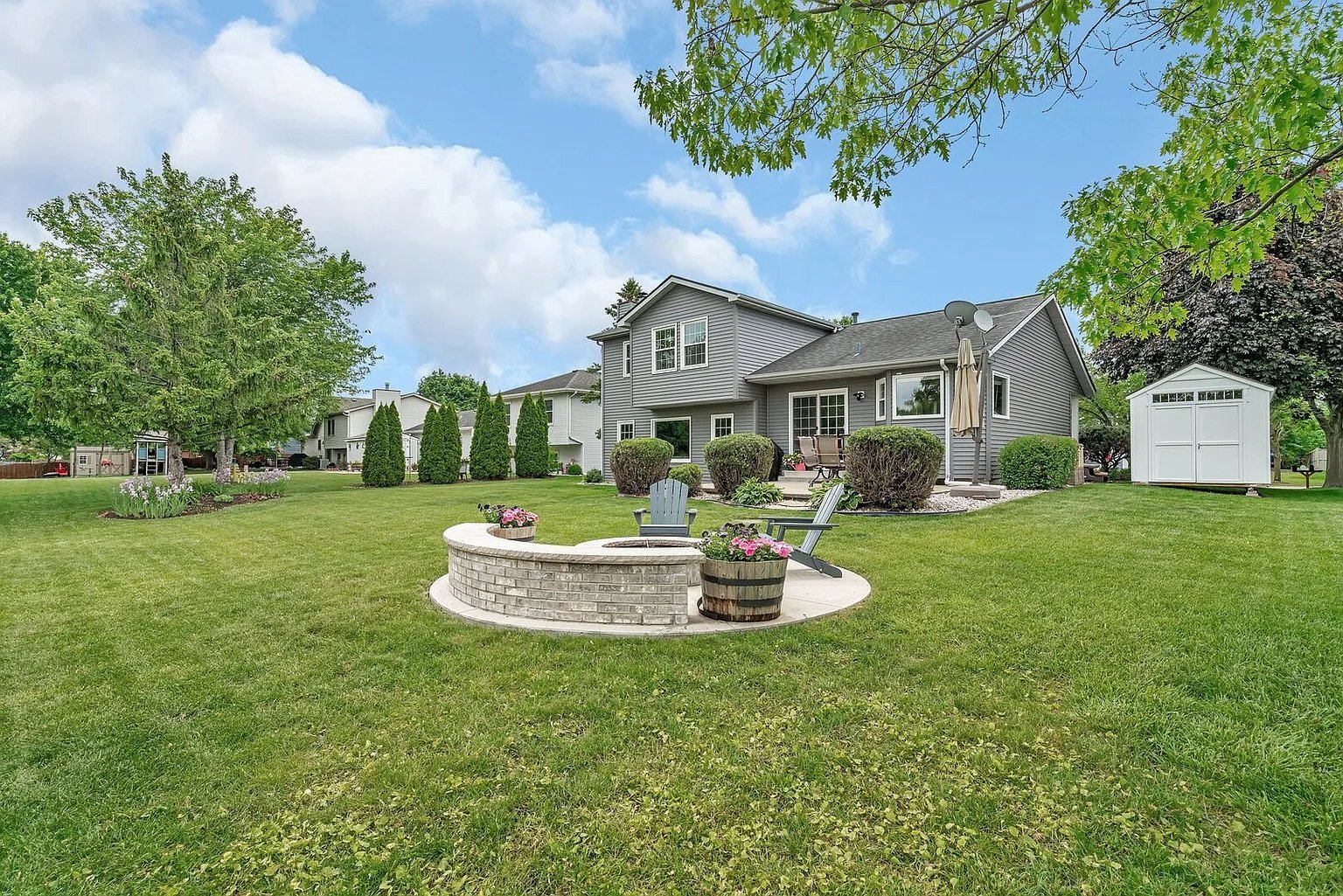 Building Photo - 3513 Harris Dr