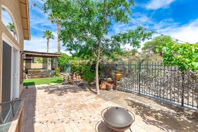 Building Photo - 1494 Cilento Ct