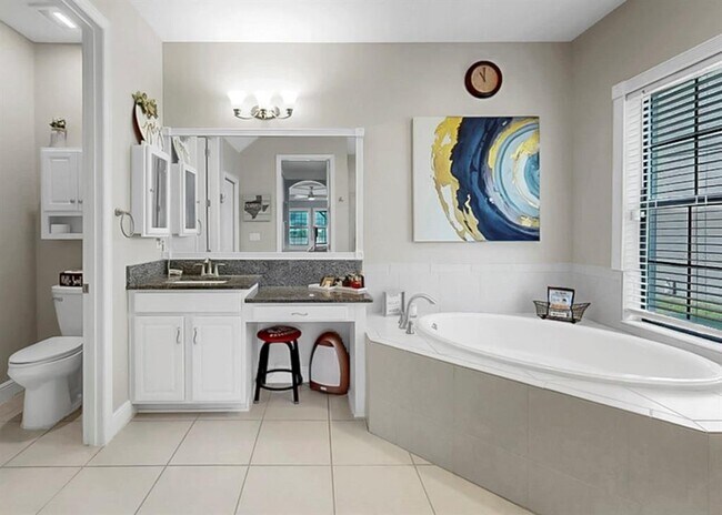 Building Photo - 12845 Satin Lily Dr