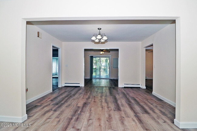Building Photo - 43 Whitmore Dr