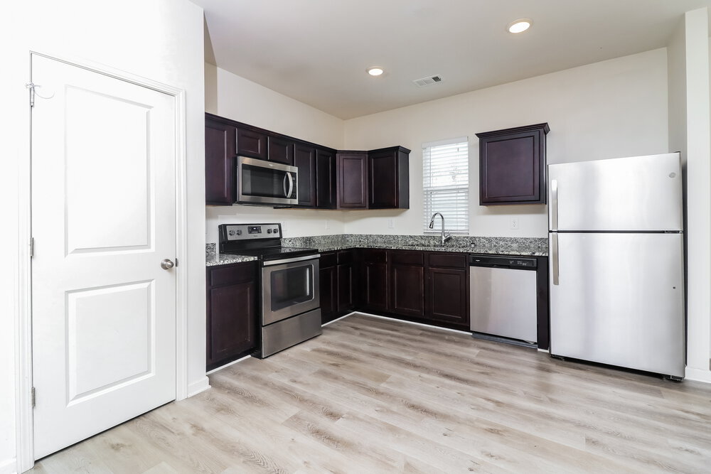 Building Photo - 7261 Lacey Dr