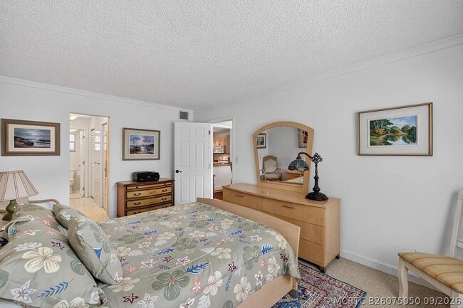 Building Photo - 1541 S Ocean Blvd