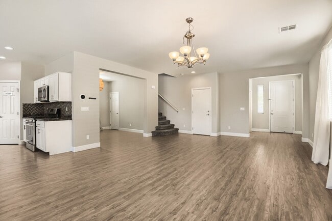 Building Photo - Rare 5 Bdrm home in the Ladera community of Summerlin!