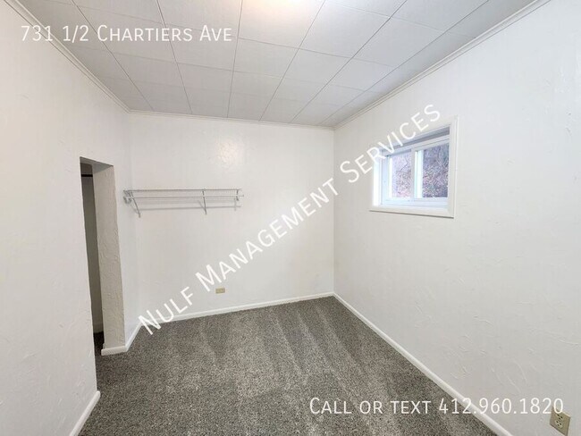 Building Photo - 731 Chartiers Ave