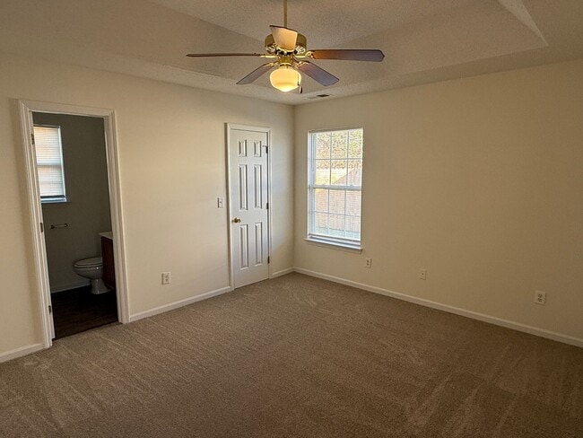 Building Photo - 12631 Cumberland Crest Dr