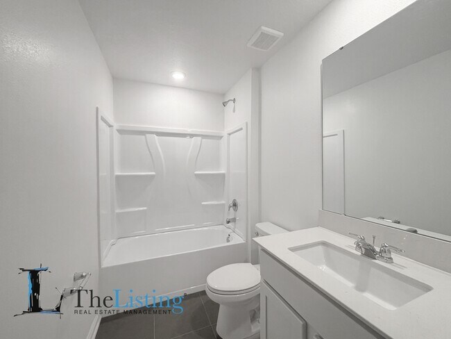 Building Photo - 4810 Katrina Dr