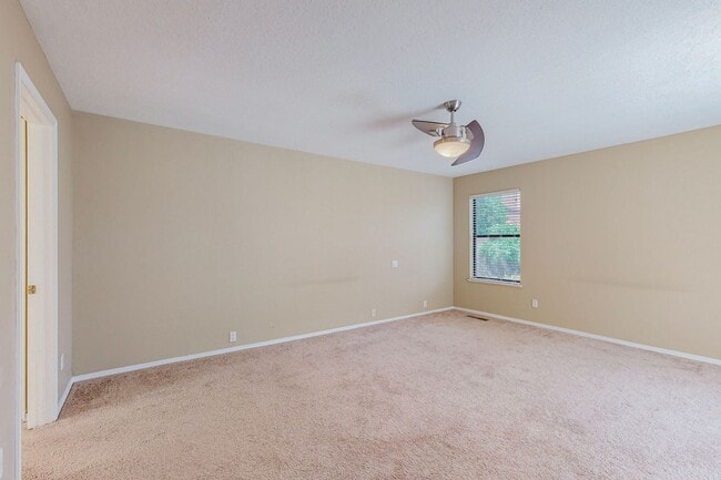 Building Photo - ACADEMY RIDGE 2 Bedroom Plus Office   2 Ba...