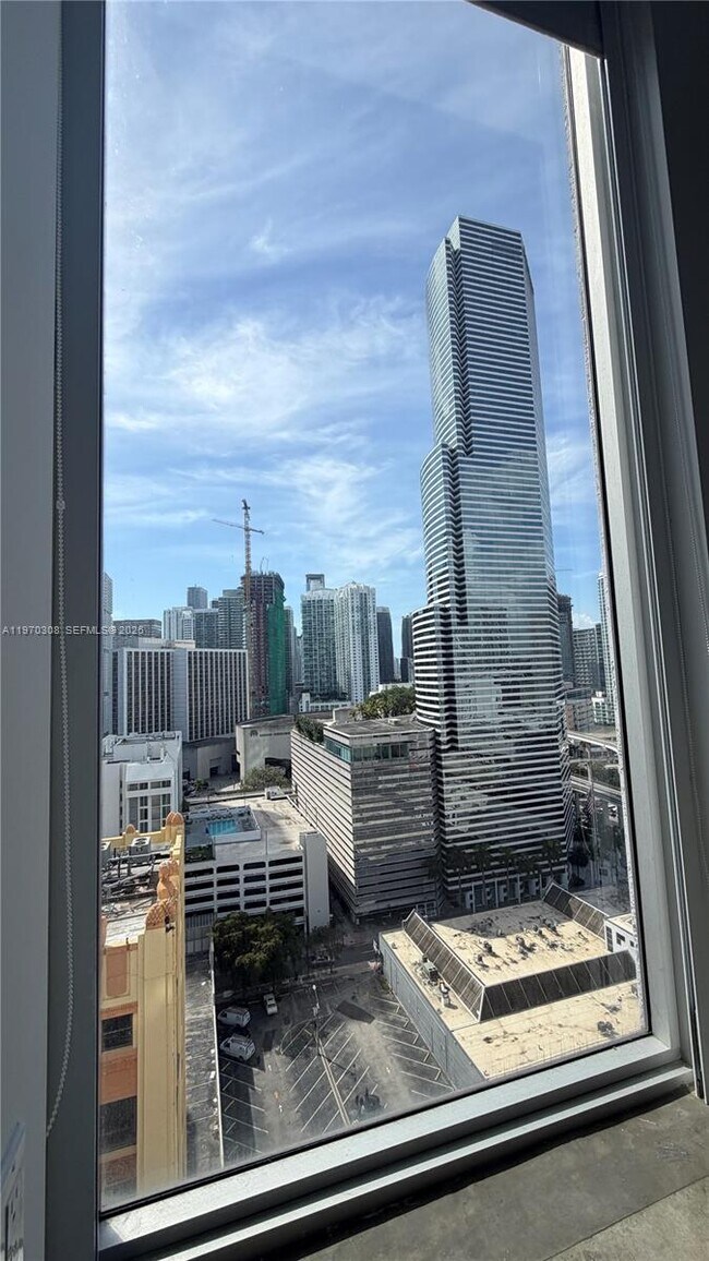 Building Photo - 151 SE 1st St