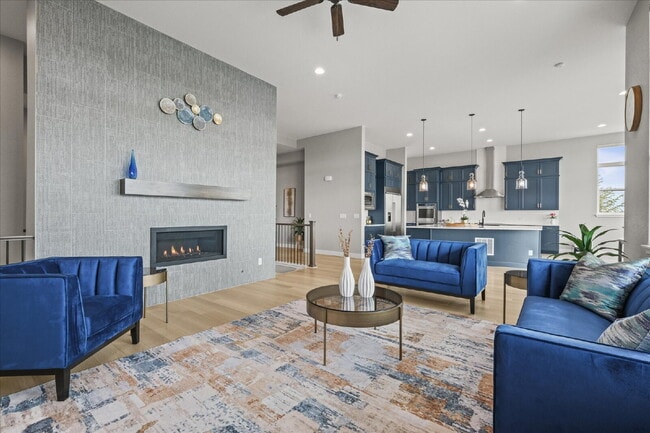 Building Photo - $7,495.00, Stunning 6 bed, 5 bath Ranch-St...
