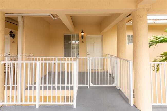 Primary Photo - 6990 NW 179th St