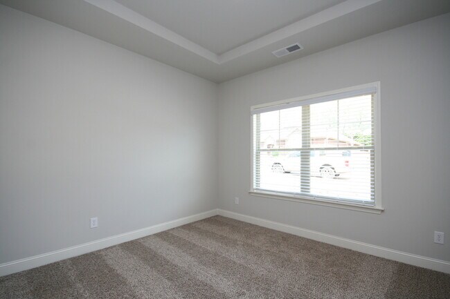 Building Photo - 7921 Gabriela Dr NW