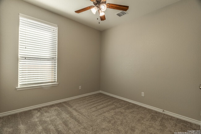 Building Photo - 682 Pond Springs